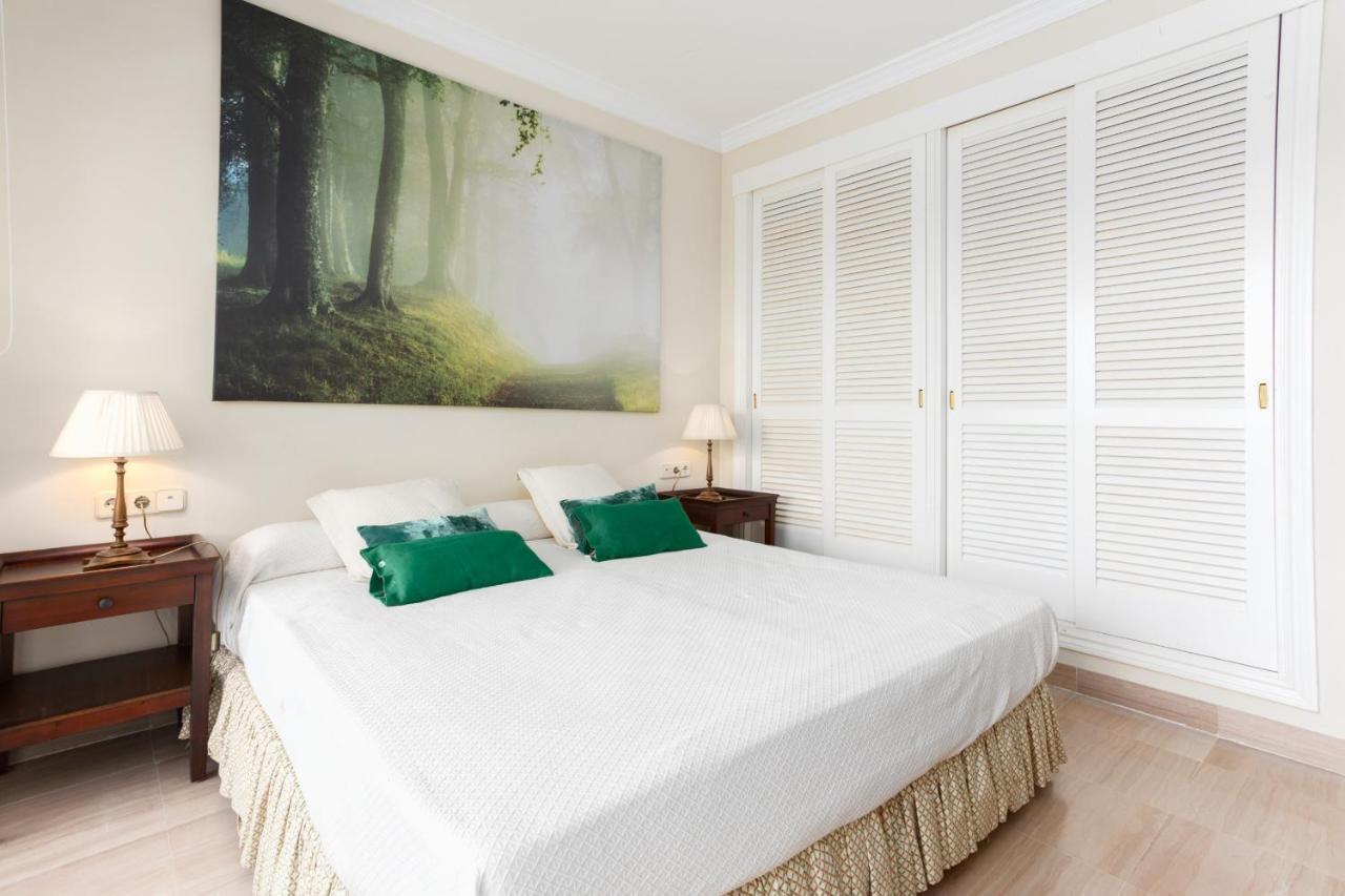 Homeforguest Front Line Beach Apartment In Hacienda Playa Марбелья Екстер'єр фото