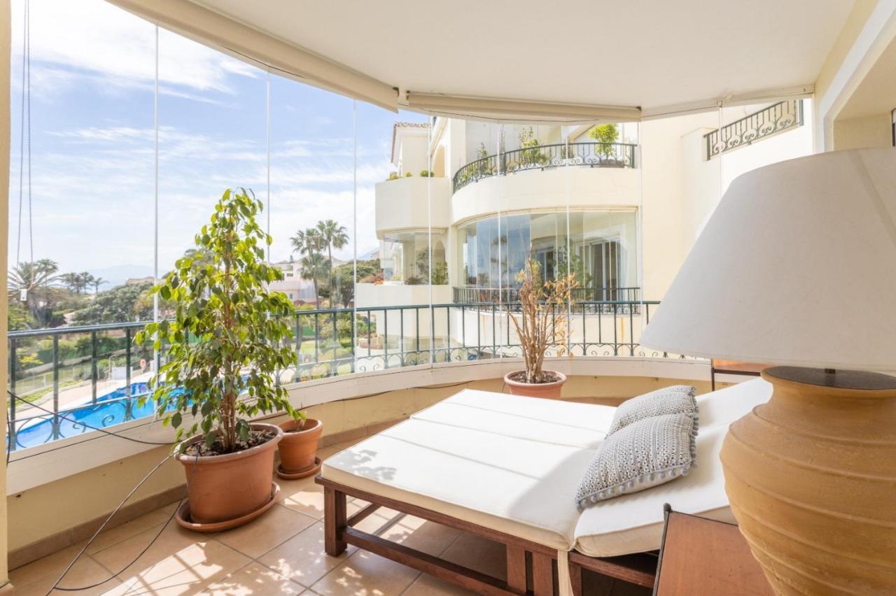 Homeforguest Front Line Beach Apartment In Hacienda Playa Марбелья Екстер'єр фото