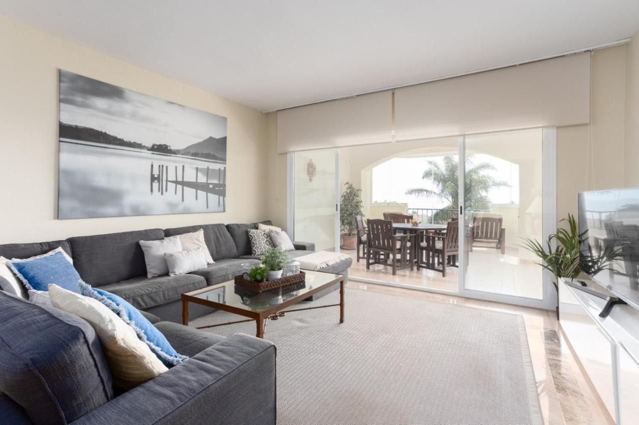 Homeforguest Front Line Beach Apartment In Hacienda Playa Марбелья Екстер'єр фото