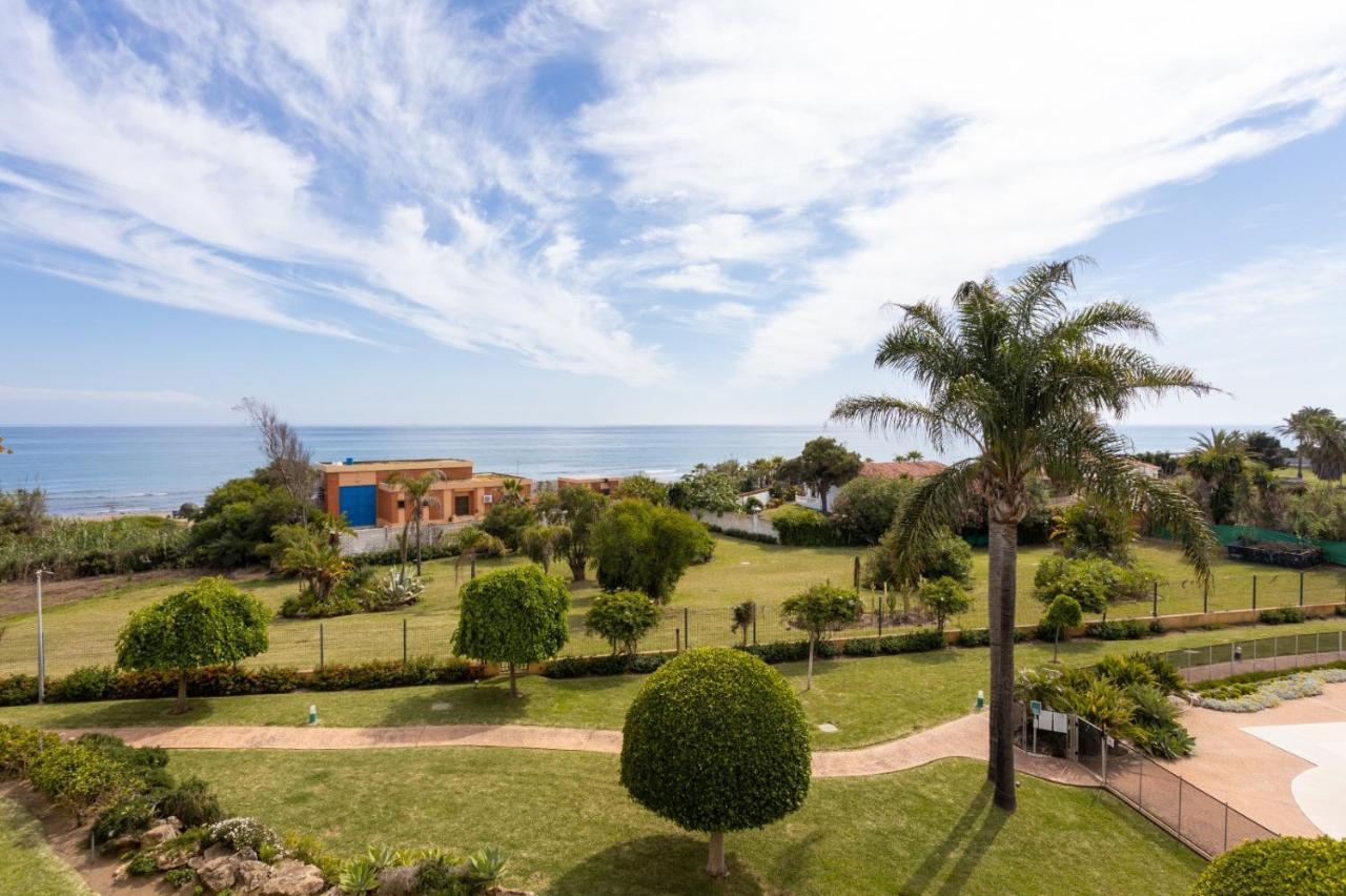 Homeforguest Front Line Beach Apartment In Hacienda Playa Марбелья Екстер'єр фото
